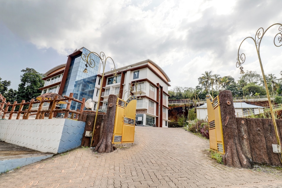 Capital O 65206 Hotel Thattil Heritage, Kasargod, Kasargod