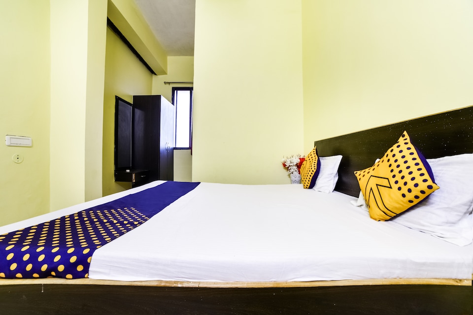 SPOT ON 65218 Shubh Parisar, Khandwa, Khandwa