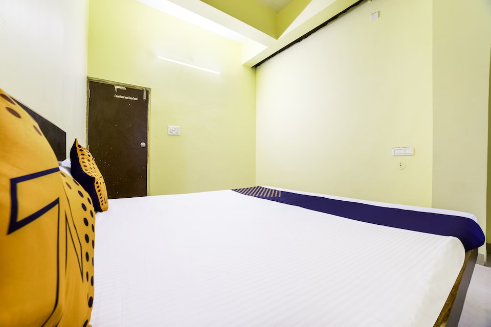 SPOT ON 65218 Shubh Parisar, Khandwa, Khandwa