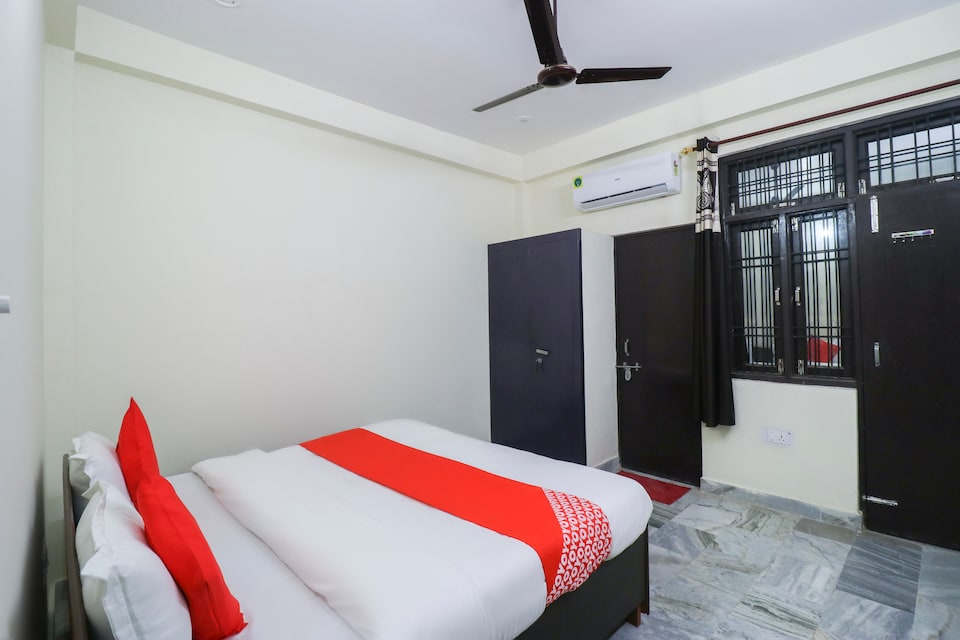 OYO 65228 Nishad Palace, New High Court Lucknow, Lucknow