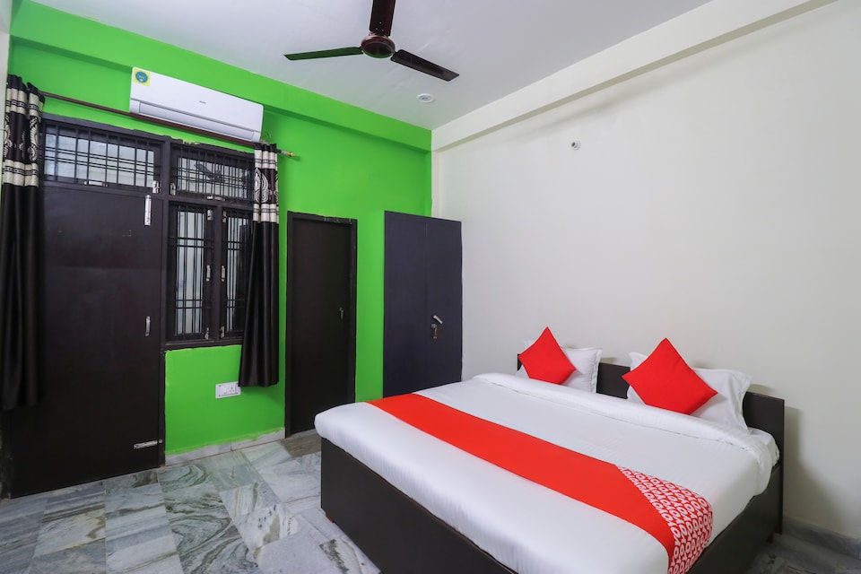 OYO 65228 Nishad Palace, New High Court Lucknow, Lucknow