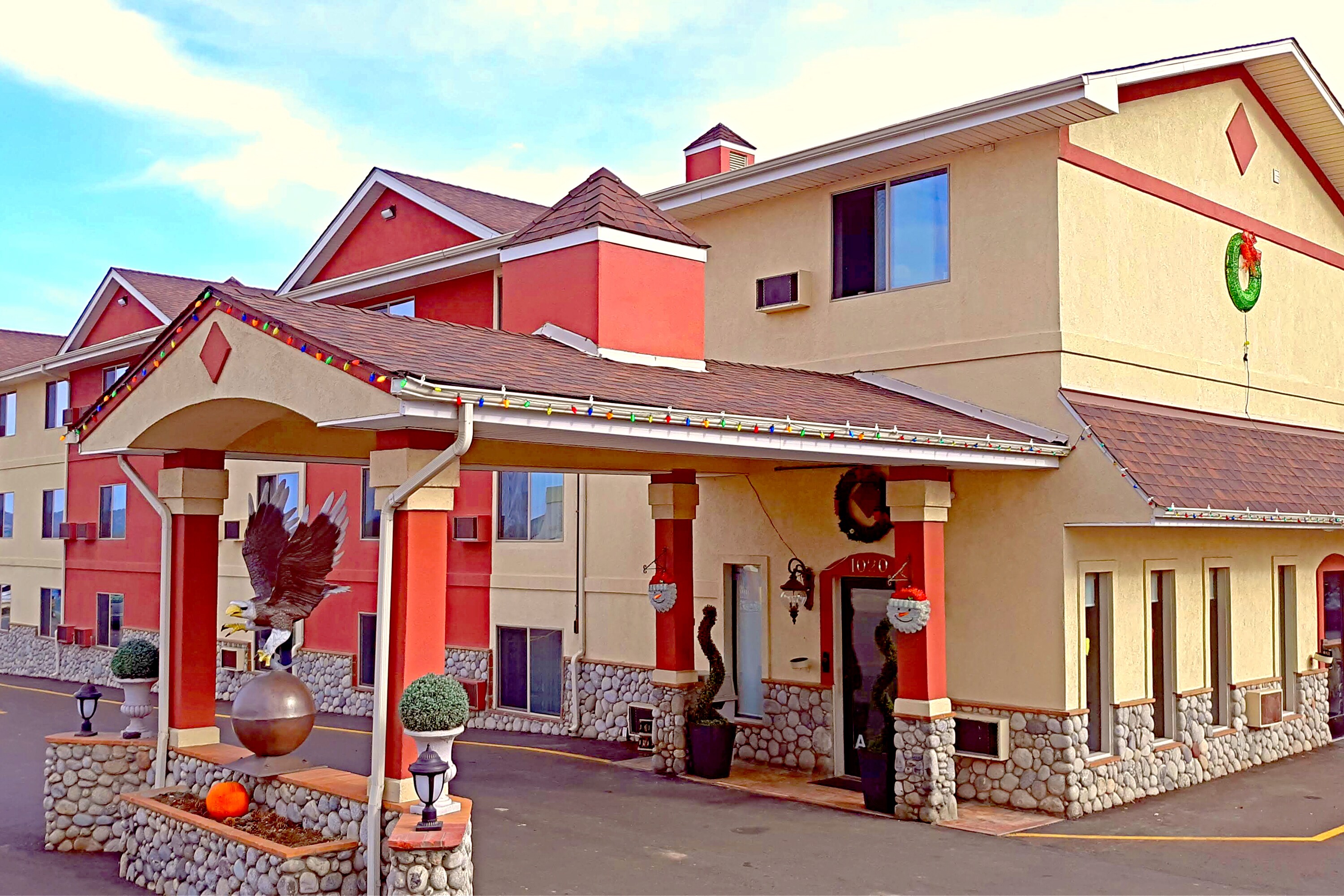 Hotel Castle Rock CO Downtown, OYO Hotels Castle Rock CO, Book 66 OYO