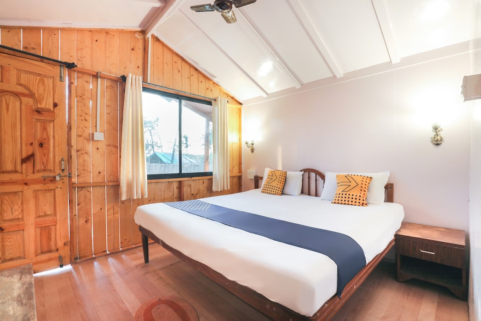 OYO The Hangout Beach Huts, Arambol Goa, Goa