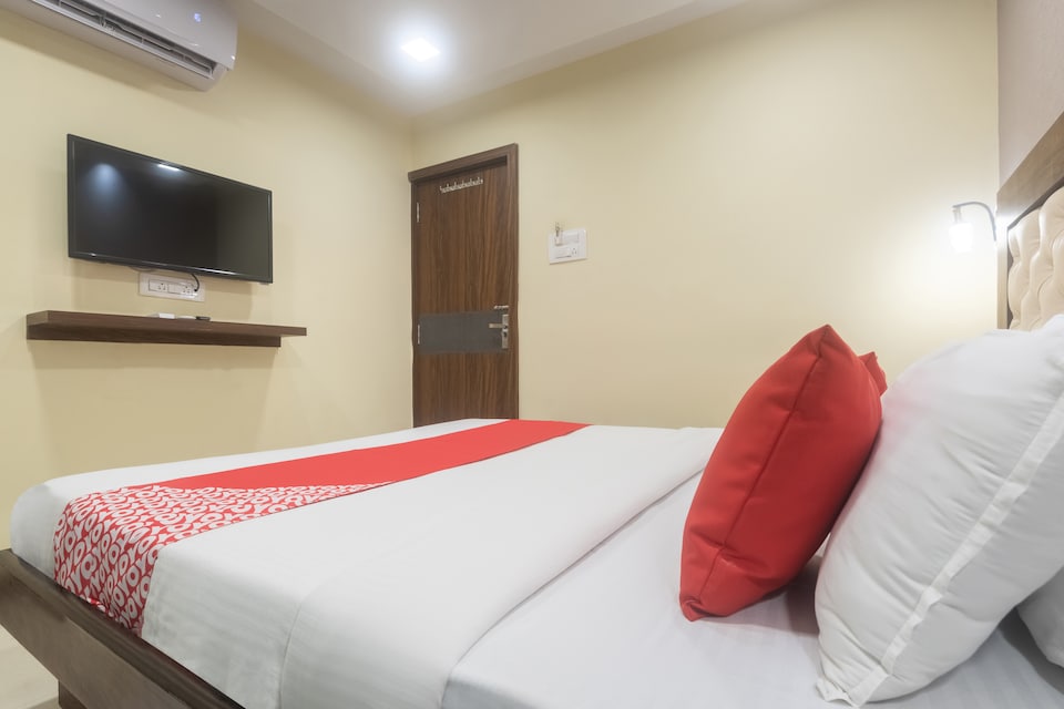 OYO 65263 Hotel Garden Creek, Mumbai International Airport, Mumbai