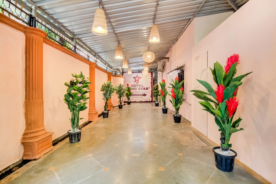 Collection O 50307 Hotel Juhu Star , Mumbai Bandra-Khar-Santacruz, Mumbai