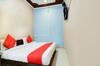 Hotel O Divine inn