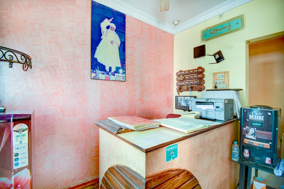 SPOT ON 65375 Nafees Guest House, Bus Stand Nagpur, Nagpur