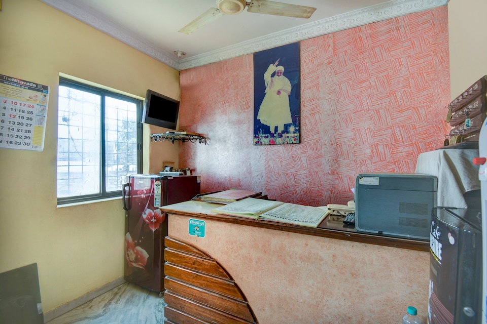 SPOT ON 65375 Nafees Guest House, Bus Stand Nagpur, Nagpur