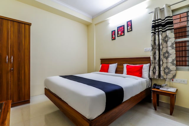 Capital O SLN Residency