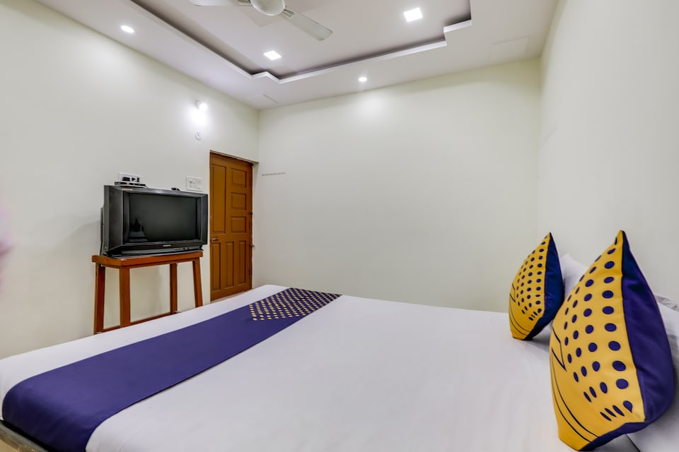 SPOT ON 65385 Relax Home Stay, Omkareshwar City, Omkareshwar