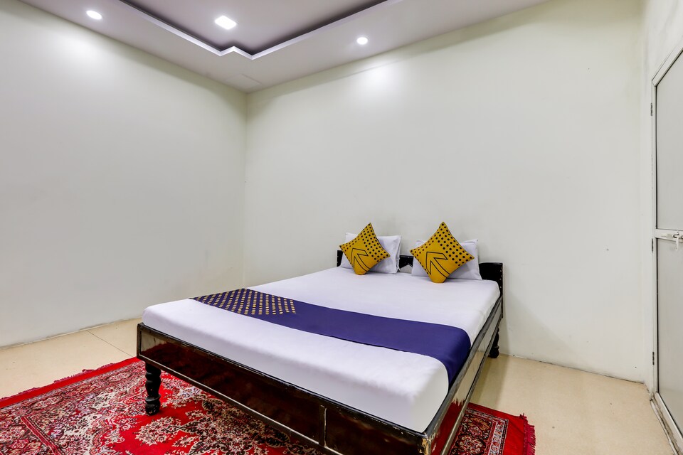 SPOT ON 65385 Relax Home Stay, Omkareshwar City, Omkareshwar