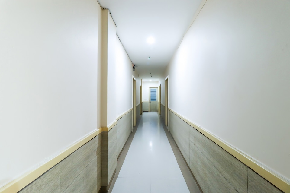 Collection O 65386 Hotel Ps International, Charbagh Lucknow, Lucknow