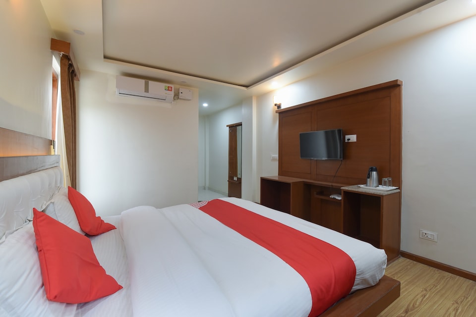 OYO 65400 Hotel Ashivan Basera, Kullu Bhuntar Area, Manali