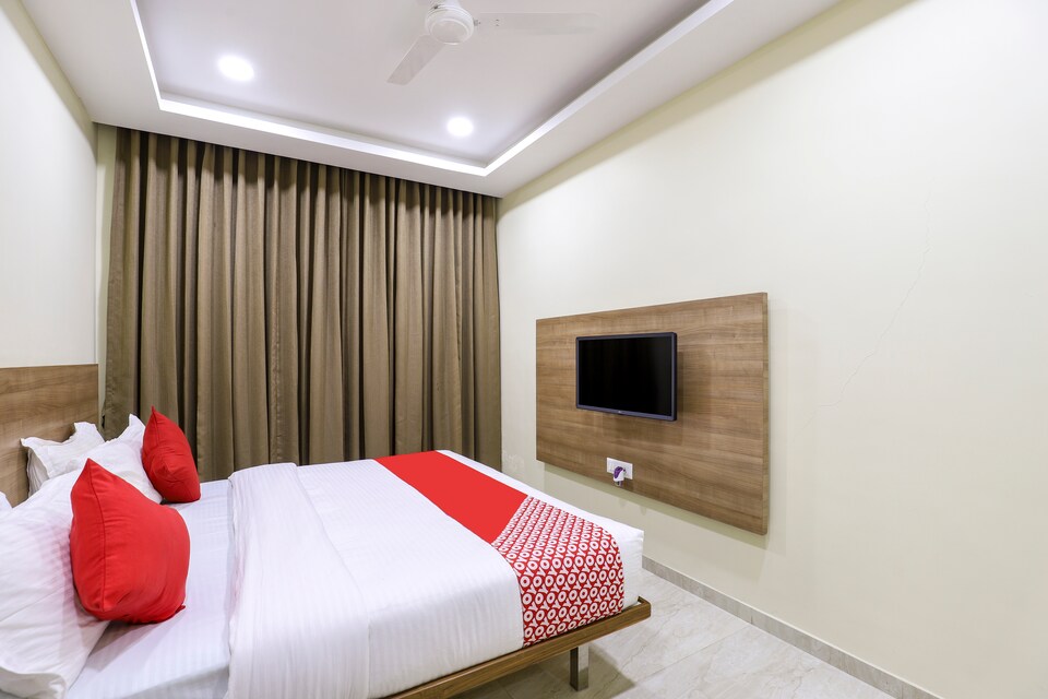 OYO 65403 Atithi Hotel, Vyara, Vyara