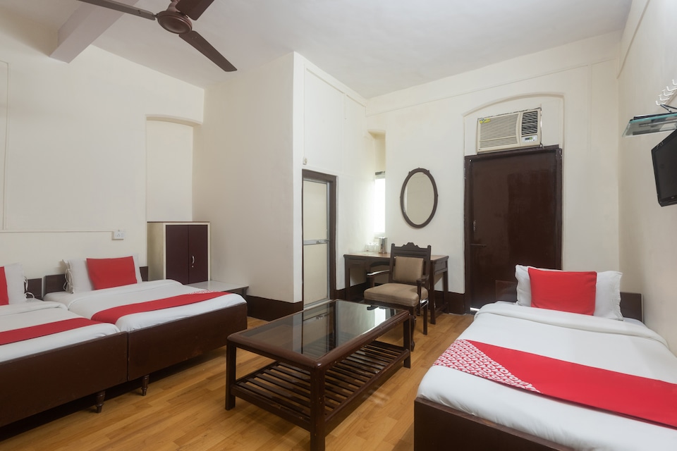 OYO Hotel Windsor Near Gateway Of India Mumbai, Mumbai CST-Churchgate-Colaba, मुंबई