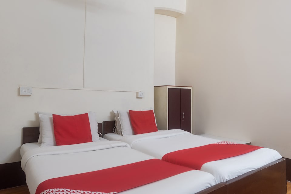 OYO Hotel Windsor Near Gateway Of India Mumbai, Mumbai CST-Churchgate-Colaba, मुंबई