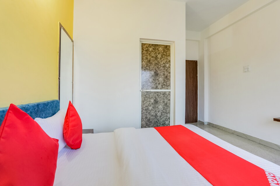 OYO 65417 Hotel Rajdarbar, Dewas City, Dewas