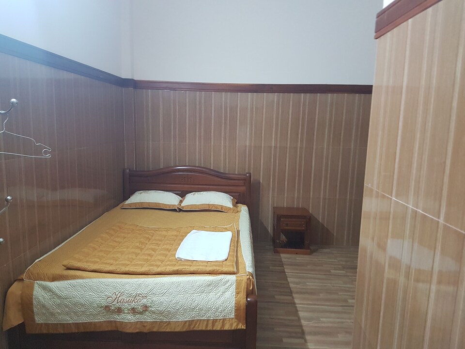 Vi Thao Van 2, Lien Chieu District, Da-Nang