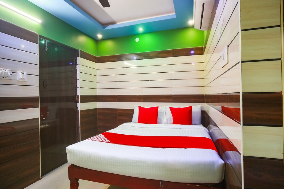 OYO 65439 M.A Lodge, Hoganakkal, Dharmapuri