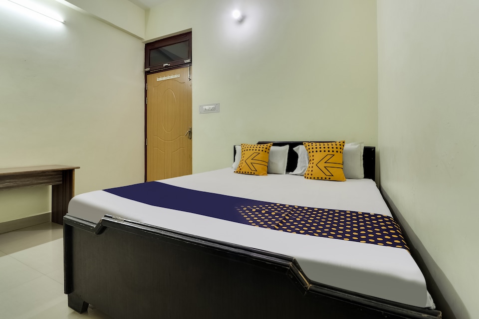 SPOT ON 65445 Hotel Jain Palace, Hardoi, Hardoi