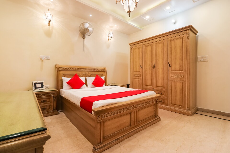 OYO 65457 Sr Stay Inn, Gomti Nagar Lucknow, Lucknow