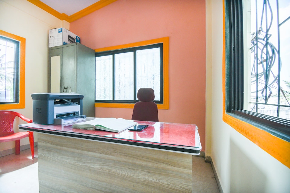 SPOT ON 65463 Hotel Kalash , Junnar, Pune