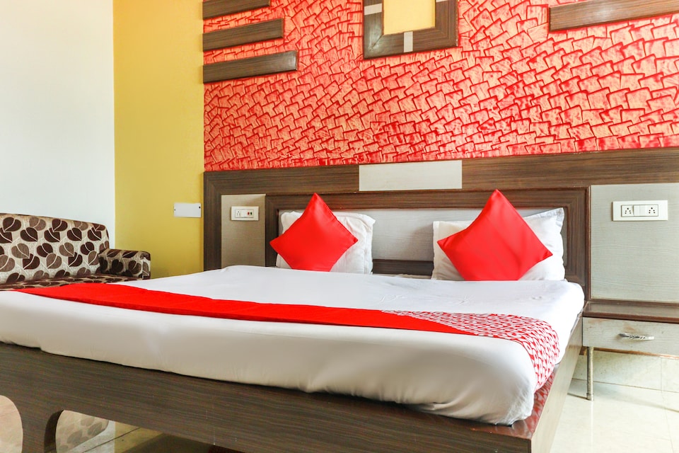 OYO 65467 Divyalok Resort, Moradabad, Moradabad