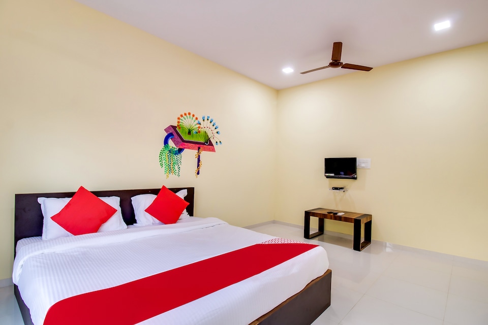 OYO Vaity Aqua Resort, Mumbai Vasai-Virar-Naigaon, Mumbai