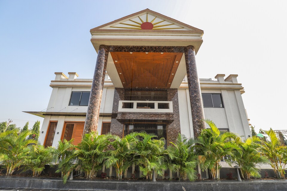 OYO 65474 Naavinya Kaya Wellness Center & Resort, Sachin Surat, Surat