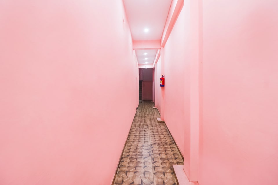 OYO 65477 The Pacific Inn, Sarnath Varanasi, Varanasi