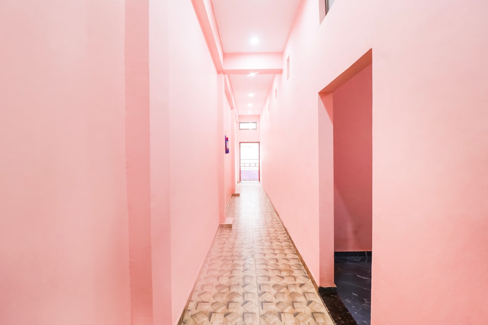 OYO 65477 The Pacific Inn, Sarnath Varanasi, Varanasi