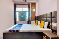 SPOT ON Kanpur Deluxe