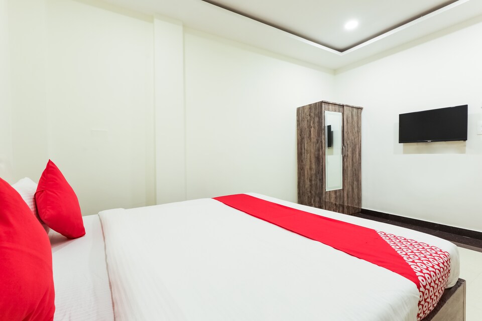 OYO 65538 Hotel Green Valley Palace, MP Nagar Bhopal, Bhopal