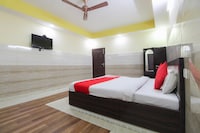 Hotel O Kisan palace