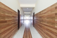 Hotel O Kisan palace