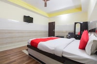 Hotel O Kisan palace