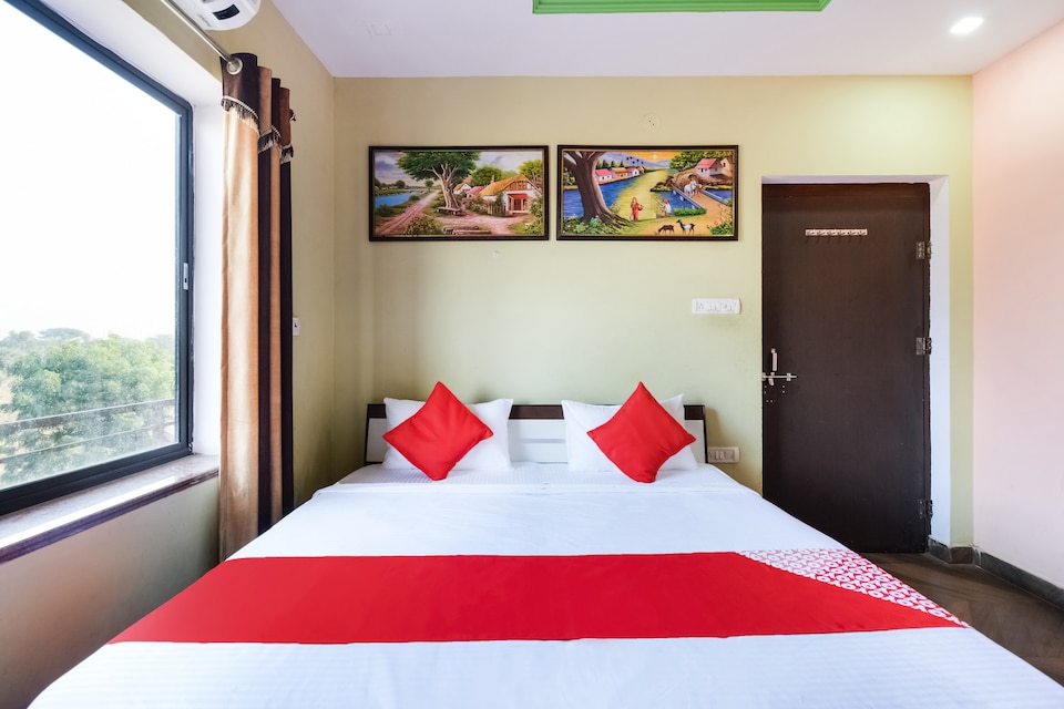 OYO 65550 Basant Hotel & Restaurant, Chirawa, Jhunjhunu