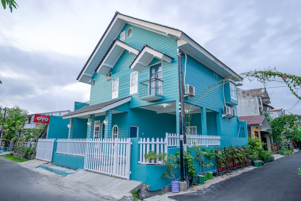 OYO 2224 Lousiana House, Condongcatur, Yogyakarta