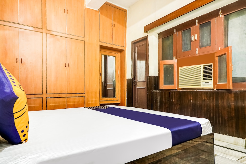 SPOT ON 65564 Hotel Bluebarry, Hisar, Hisar
