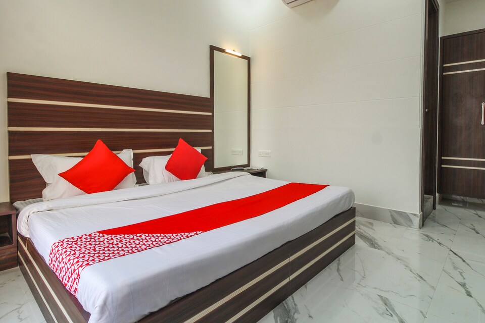 OYO 65596 Hotel Hira Ganga, Agra, Agra