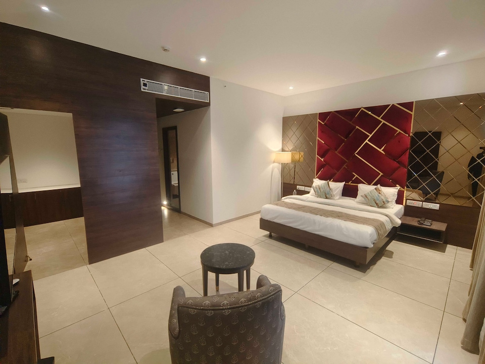 OYO Hotel Kamal Palace , Ahmedabad Railway Station, Ahmedabad