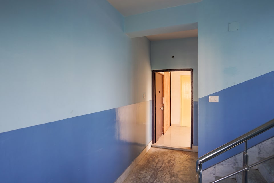Hotel O Amar Raj View, New Town, Kolkata