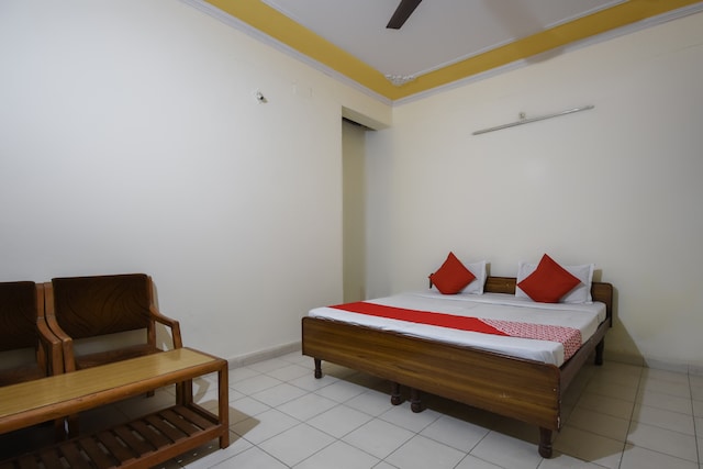 Hotel O  Wings Guest House