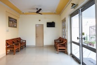 Hotel O  Wings Guest House