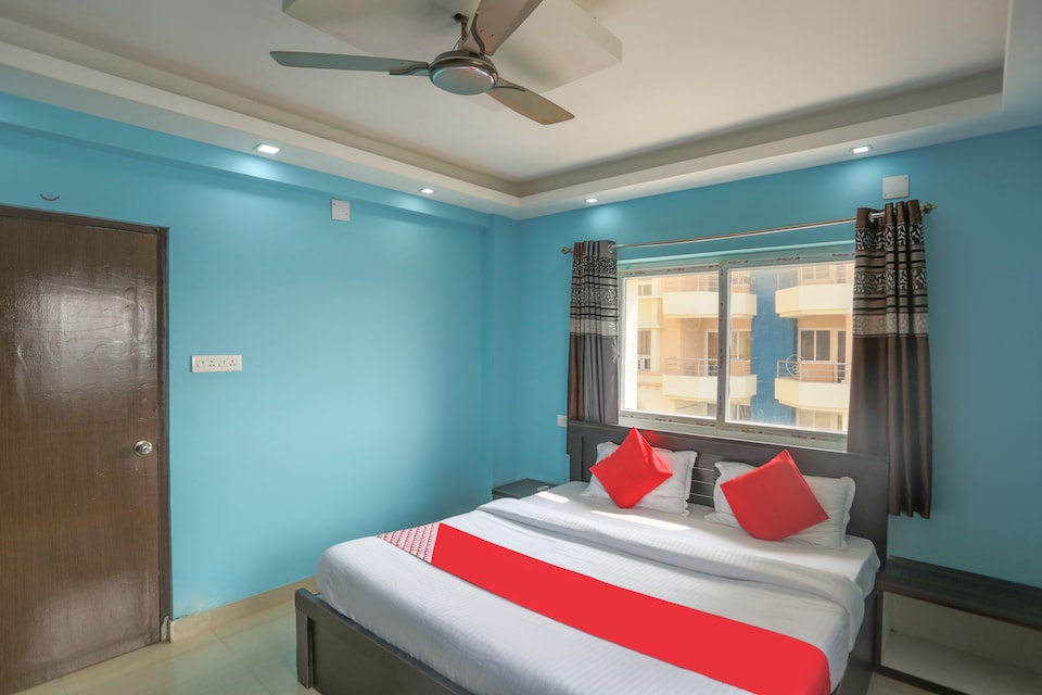 OYO 65658 Royal Stays, Swargdwar Puri, Puri