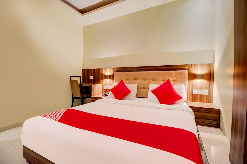 OYO 65661 Hotel Emerald Inn OYO Rooms Mumbai  Book    1343 OYO