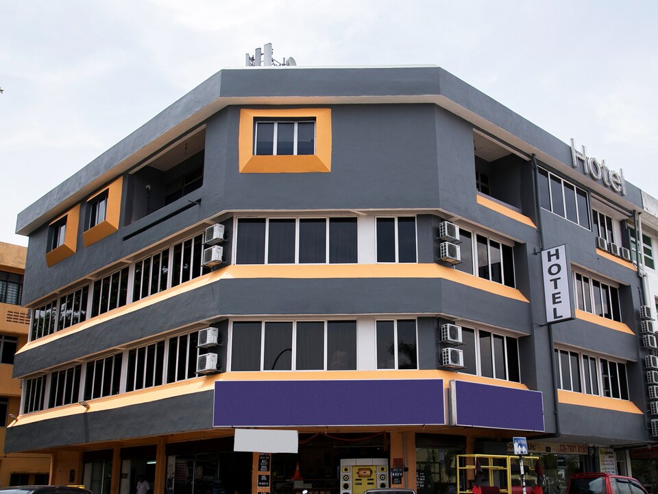 OYO 154 De Uptown Hotel 2, Damansara Utama, Petaling Jaya