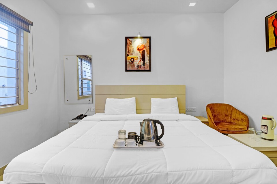 OYO Townhouse 534 Green Park, Fatehabad Road, Agra