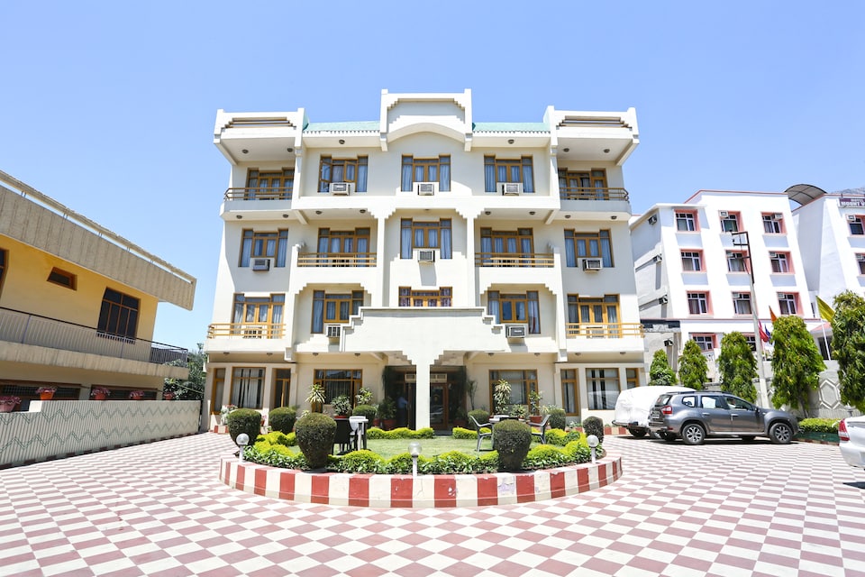 OYO 5348 Hotel Sahil, Katra, Katra