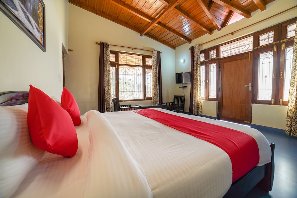 OYO 65706 Hotel Goludev Valley View & Restaurant, Bhowali Nainital, Nainital